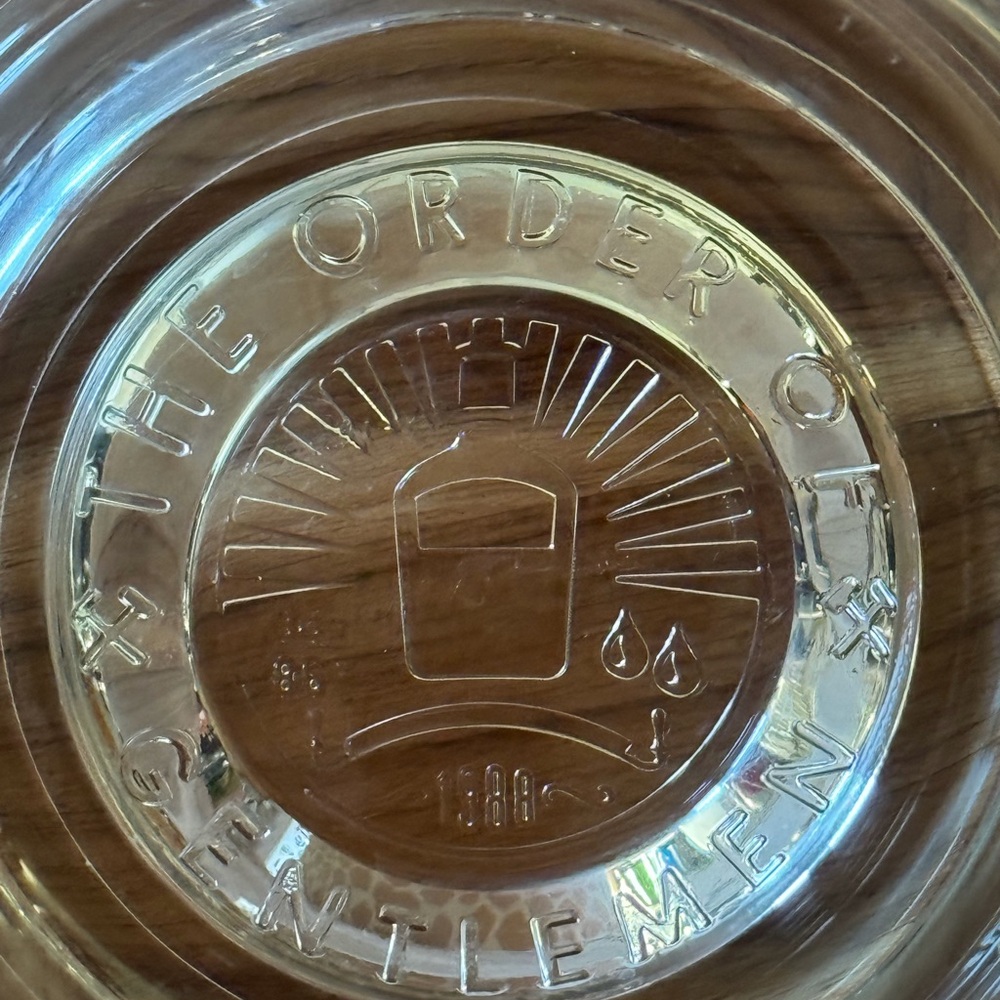 Jack Daniels 1988 The Order of Gentlemen whiskey rocks glasses